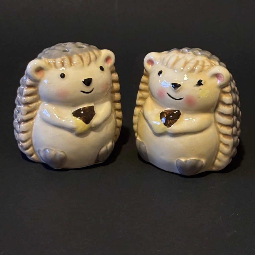 Adorable Cream Hedgehog Salt and Pepper Shakers